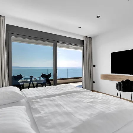 Reina Villa Makarska