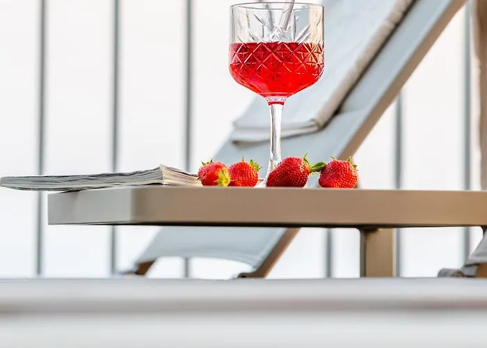 Reina Villa Makarska